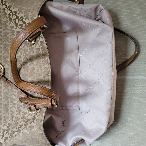 Michael Kors Jet Set Grab Bag Jacquard MK signature. - Picture 14 of 16